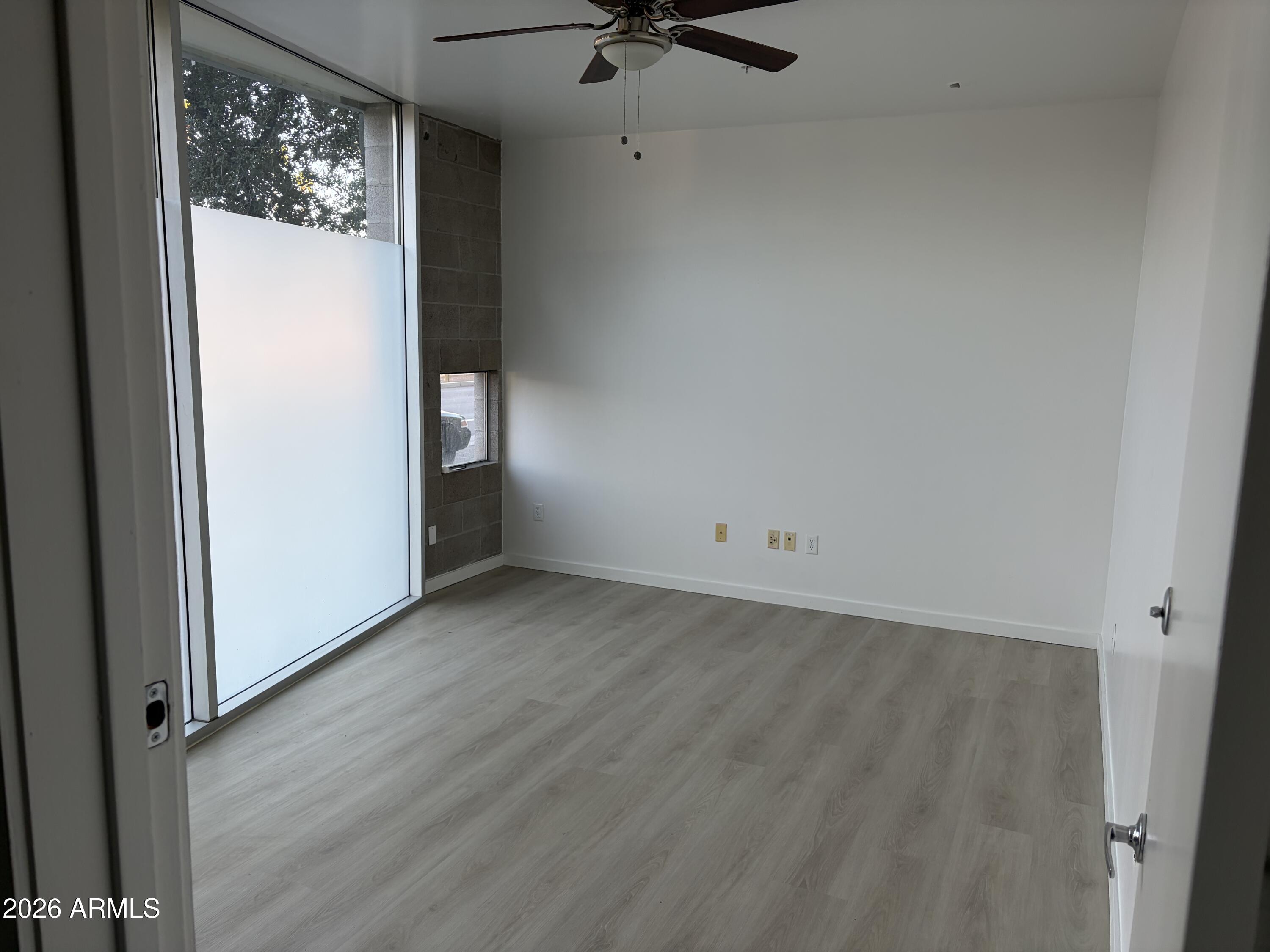 1111 W University Drive 1016