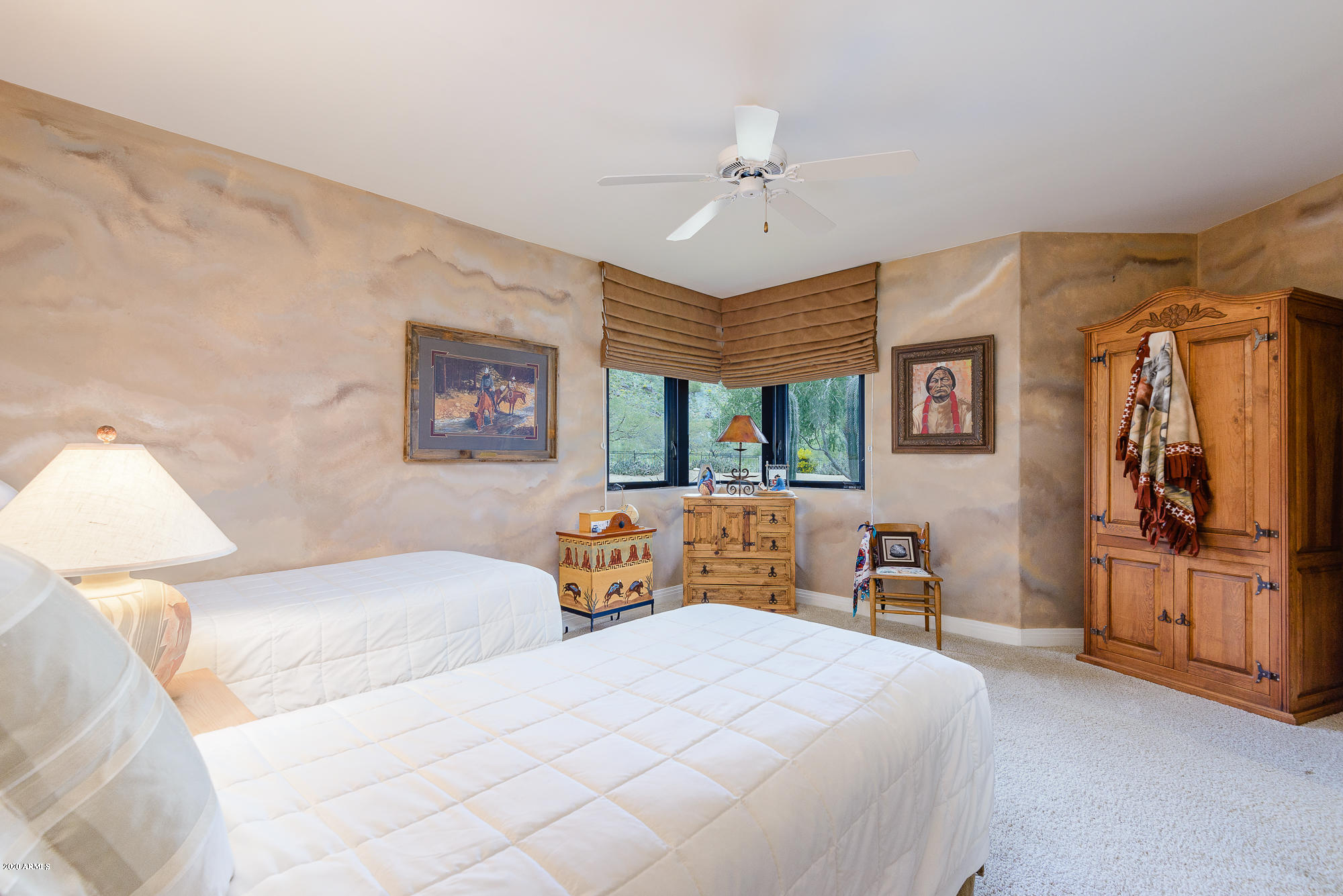 MUMMY MOUNTAIN PARK - Residential