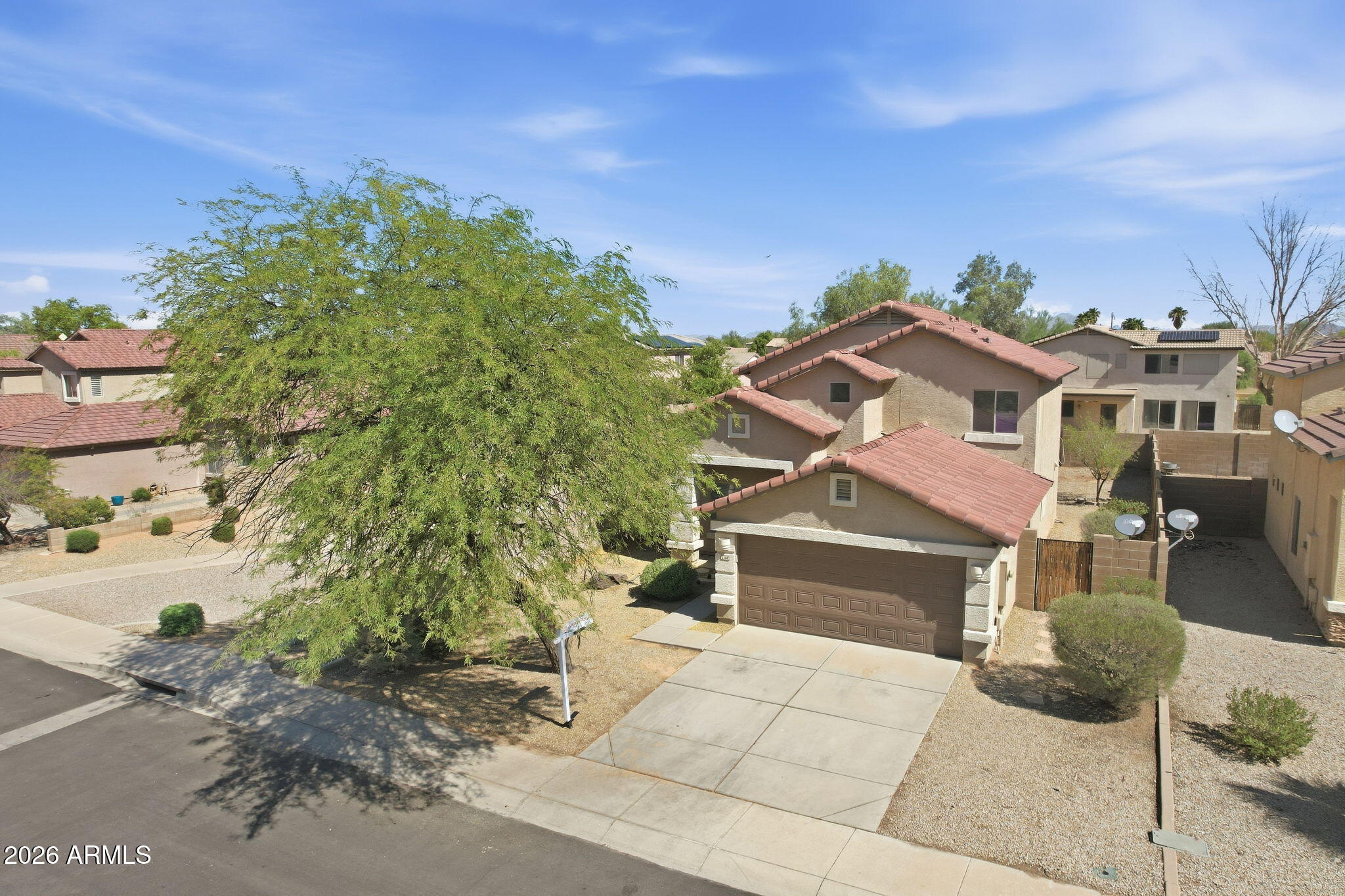 1346 E 10TH Place