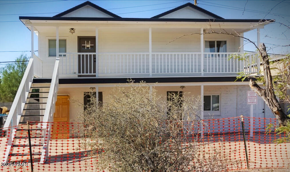 1338 W MONROE Street W