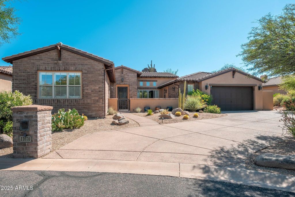 Photo of 11070 E Bent Tree Drive, Scottsdale, AZ 85262 (MLS # 6886932)
