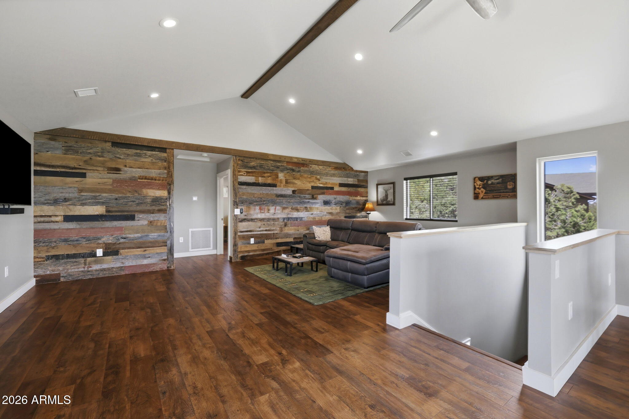 5758 W Sunrise Drive
