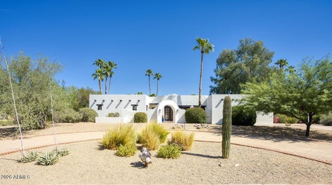Photo of 10402 E Wethersfield Road, Scottsdale, AZ 85259 (MLS # 7075673)