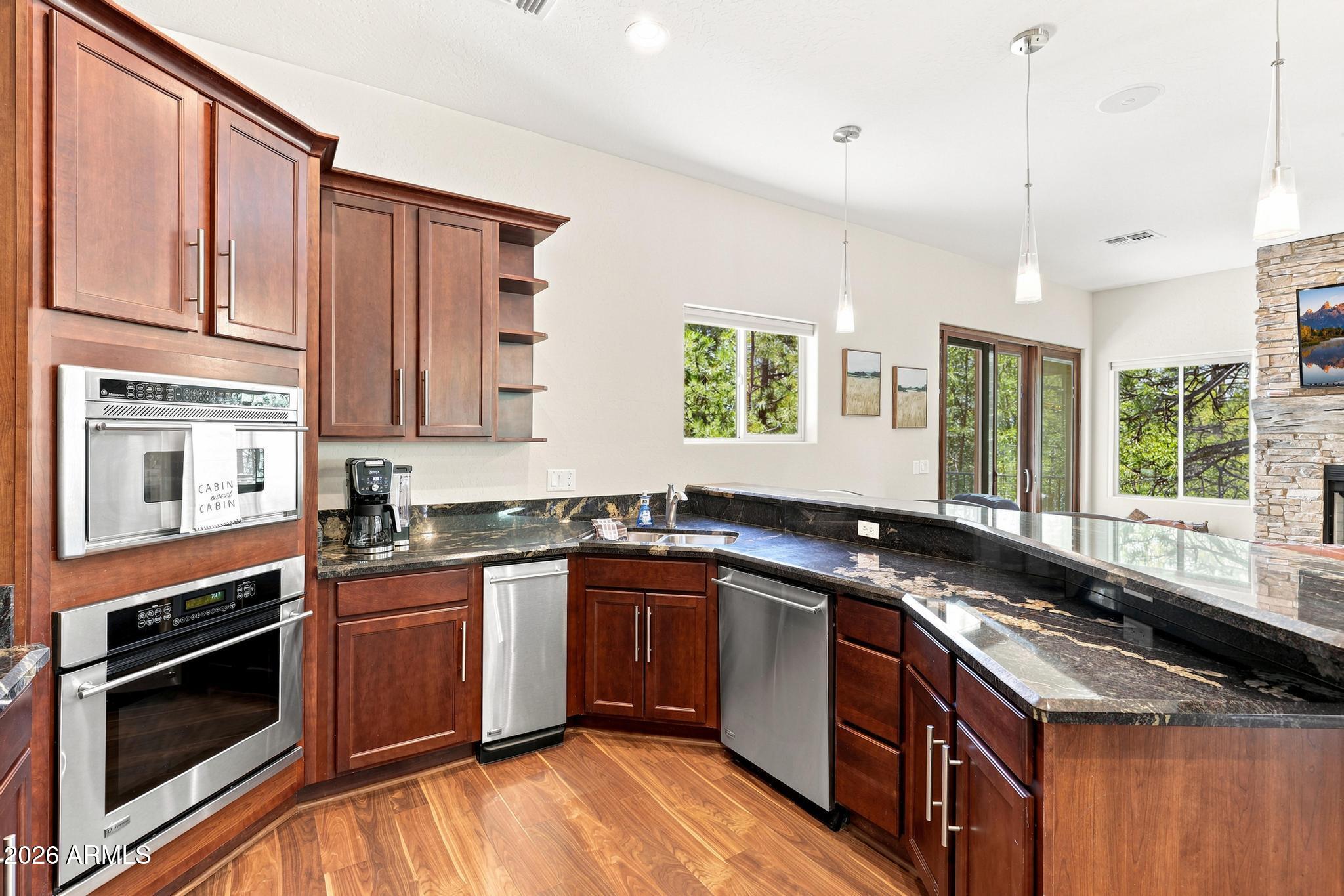 415 E RIM ESTATES Trail