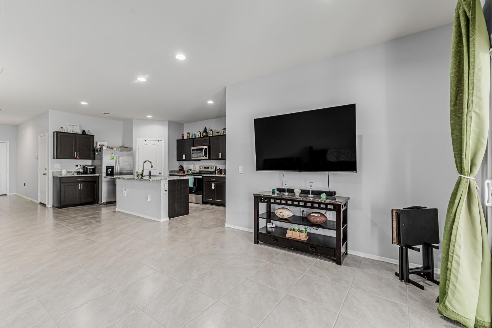 35350 W San Sisto Avenue