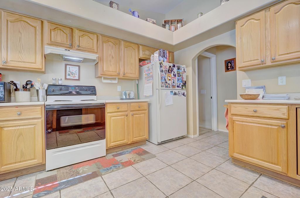 Photo of 9935 W Irma Lane, Peoria, AZ 85382 (MLS # 6960222)
