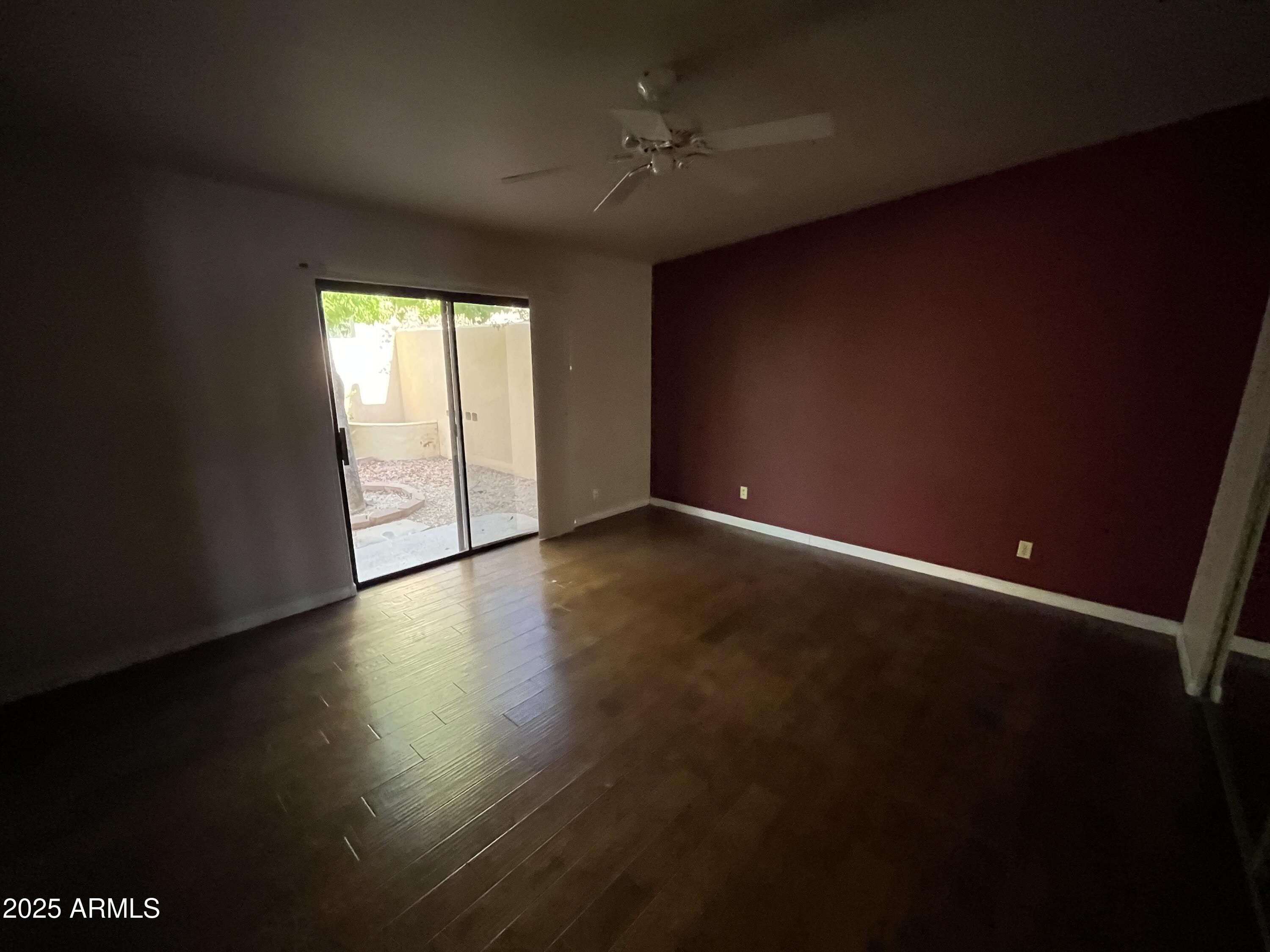 37222 N TOM DARLINGTON Drive 9