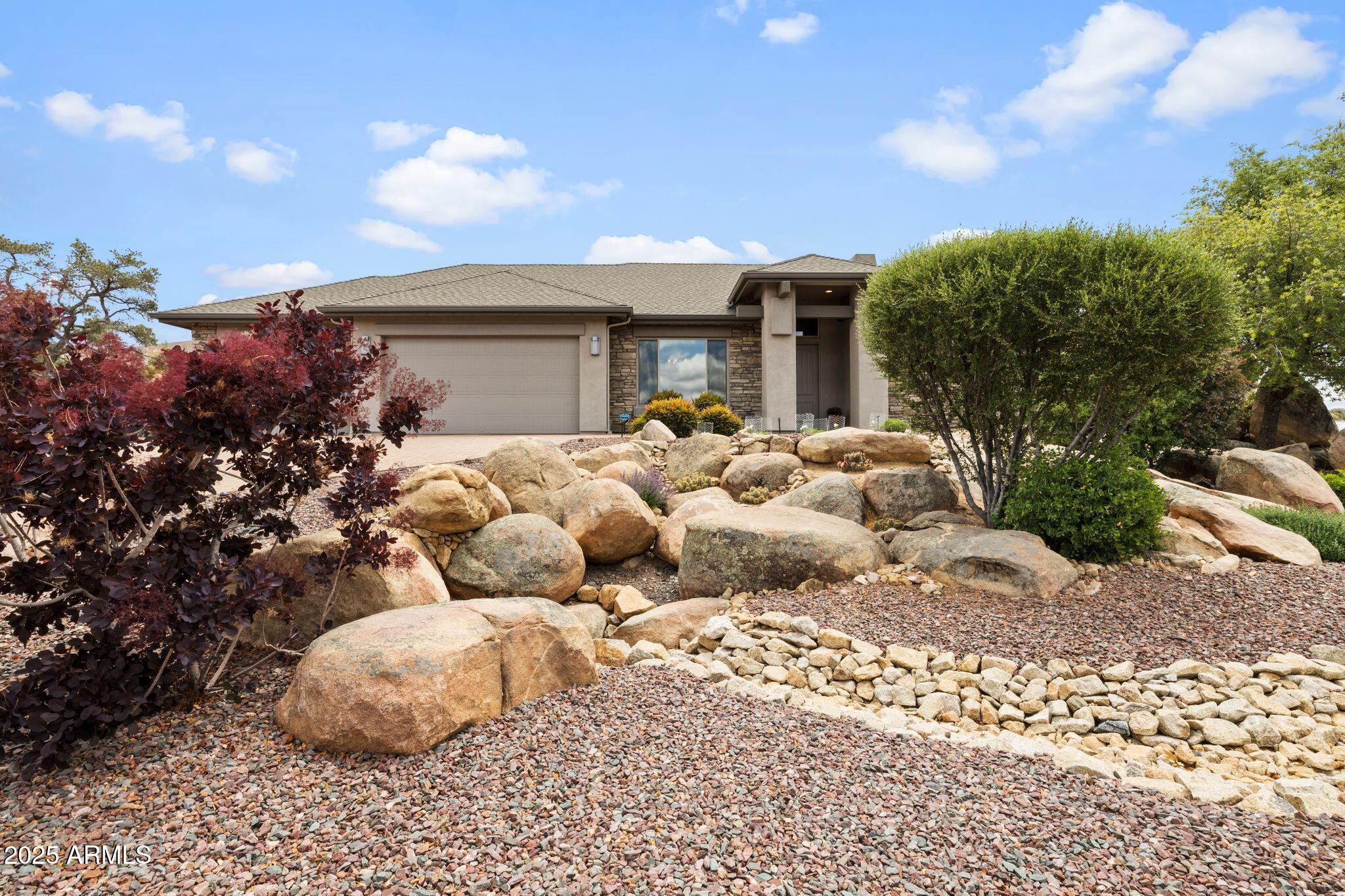 1385 Ridgewood Drive