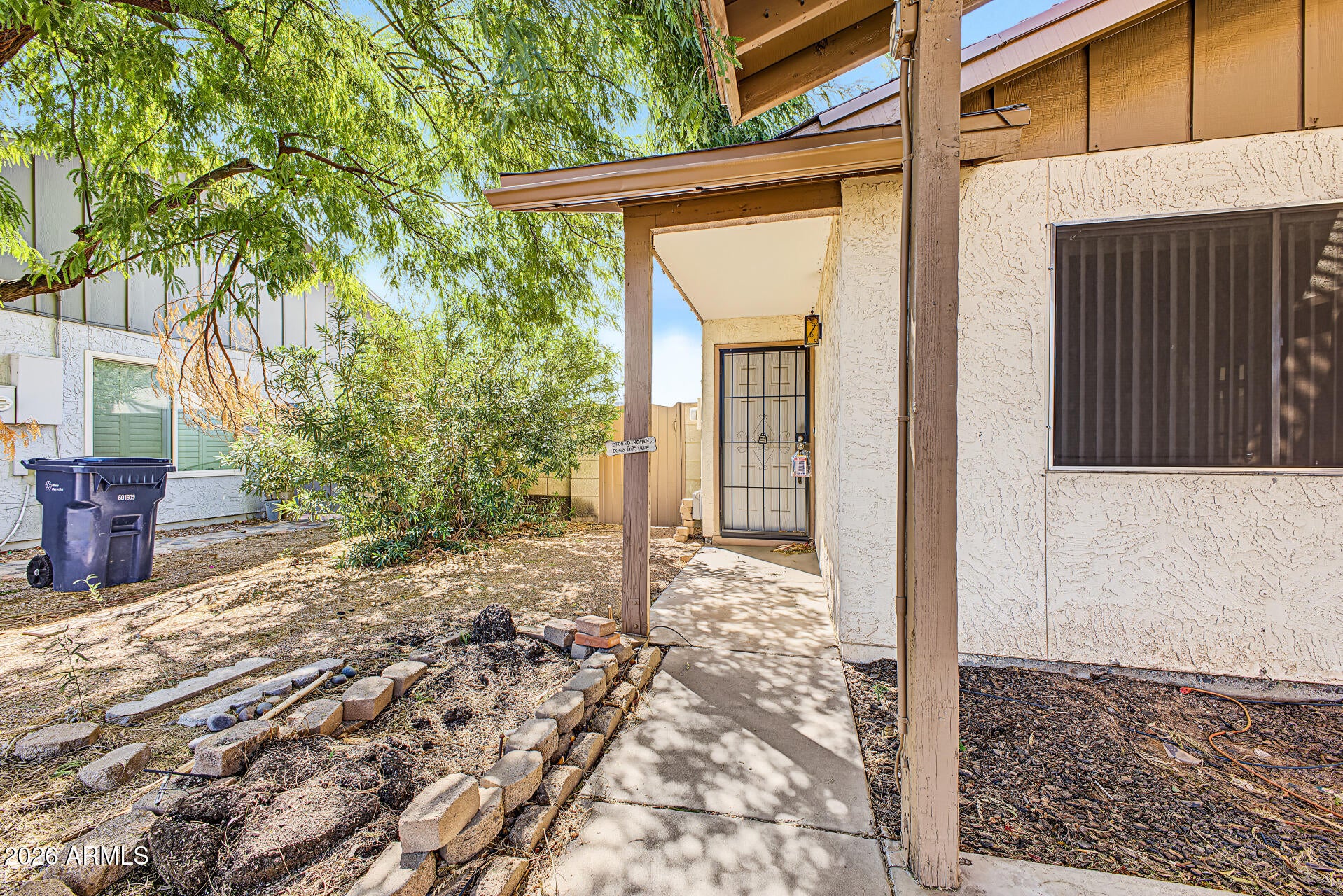 2409 W KILAREA Avenue