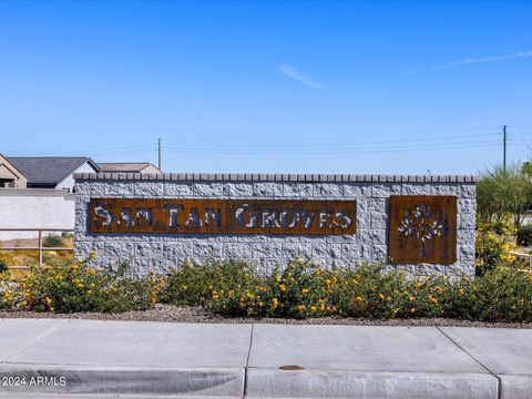 A home in San Tan Valley