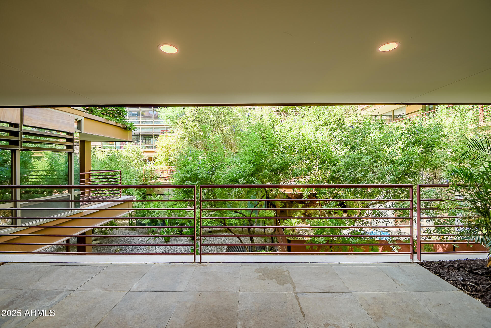 7157 E RANCHO VISTA Drive 2007