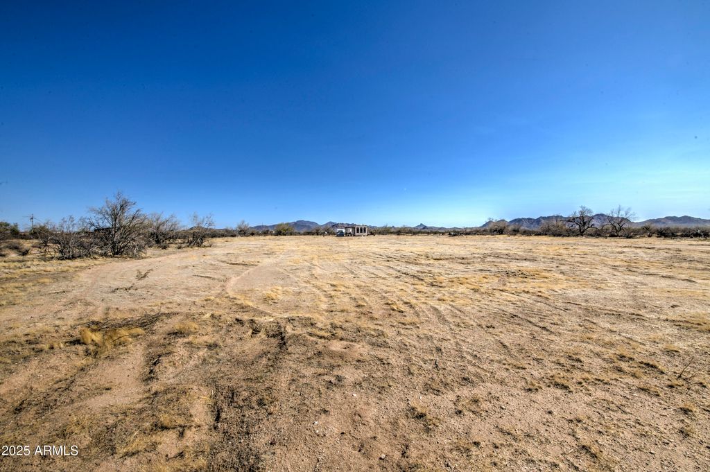 Photo of 0 W Ventada Road #-, Maricopa, AZ 85139 (MLS # 6883046)