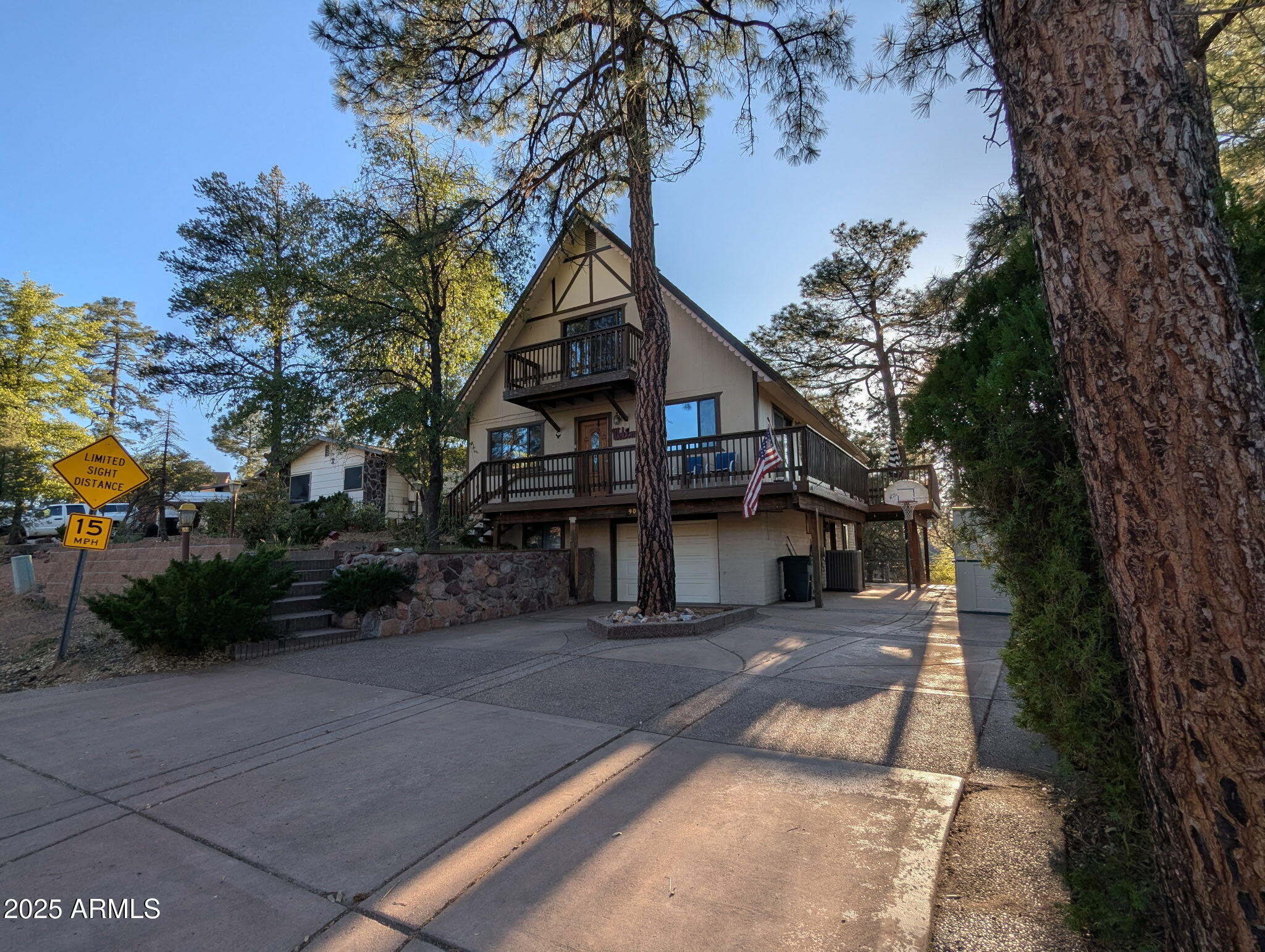 Homes 1 908 N Easy Street