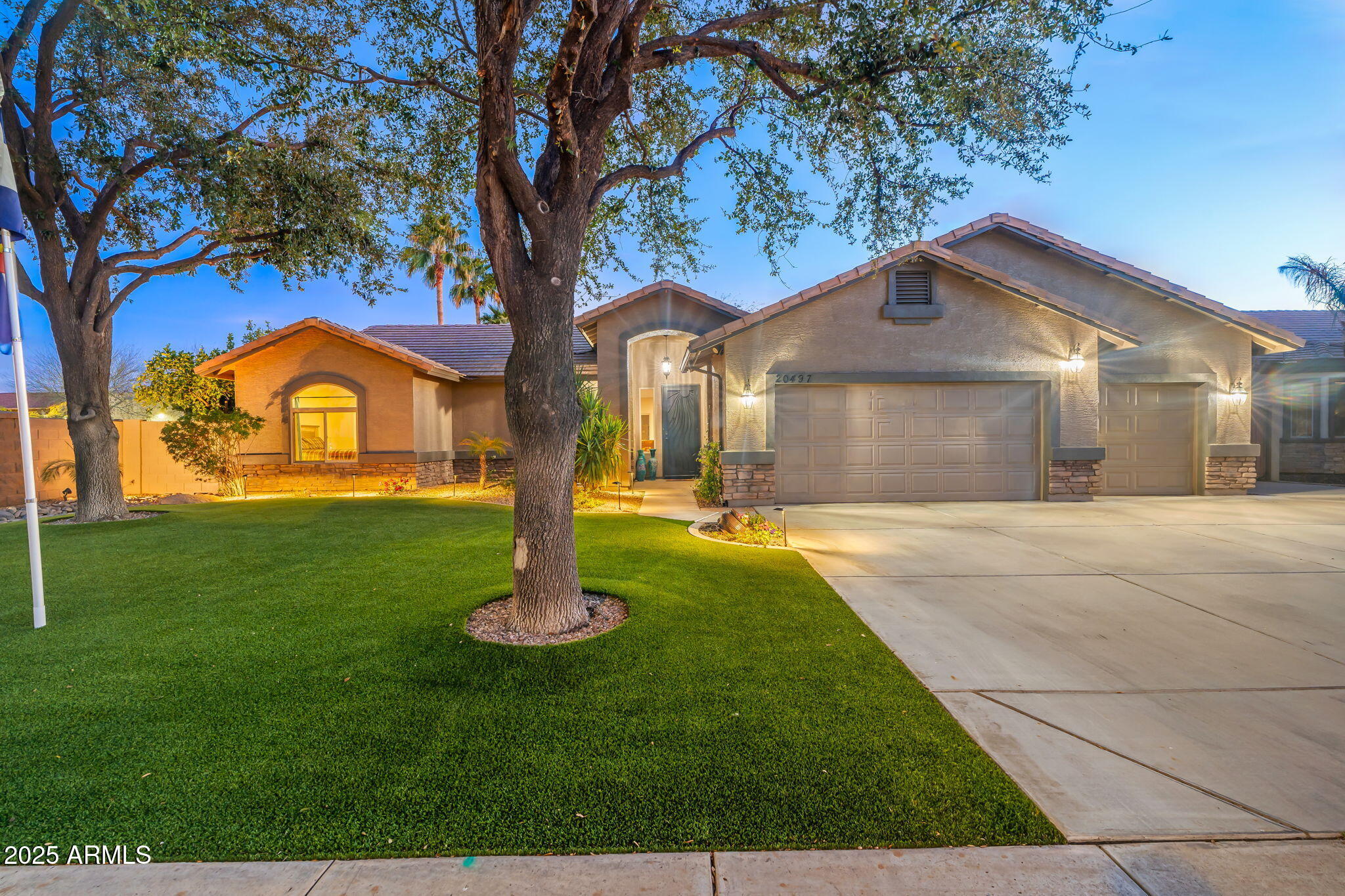 20497 E Appaloosa Drive