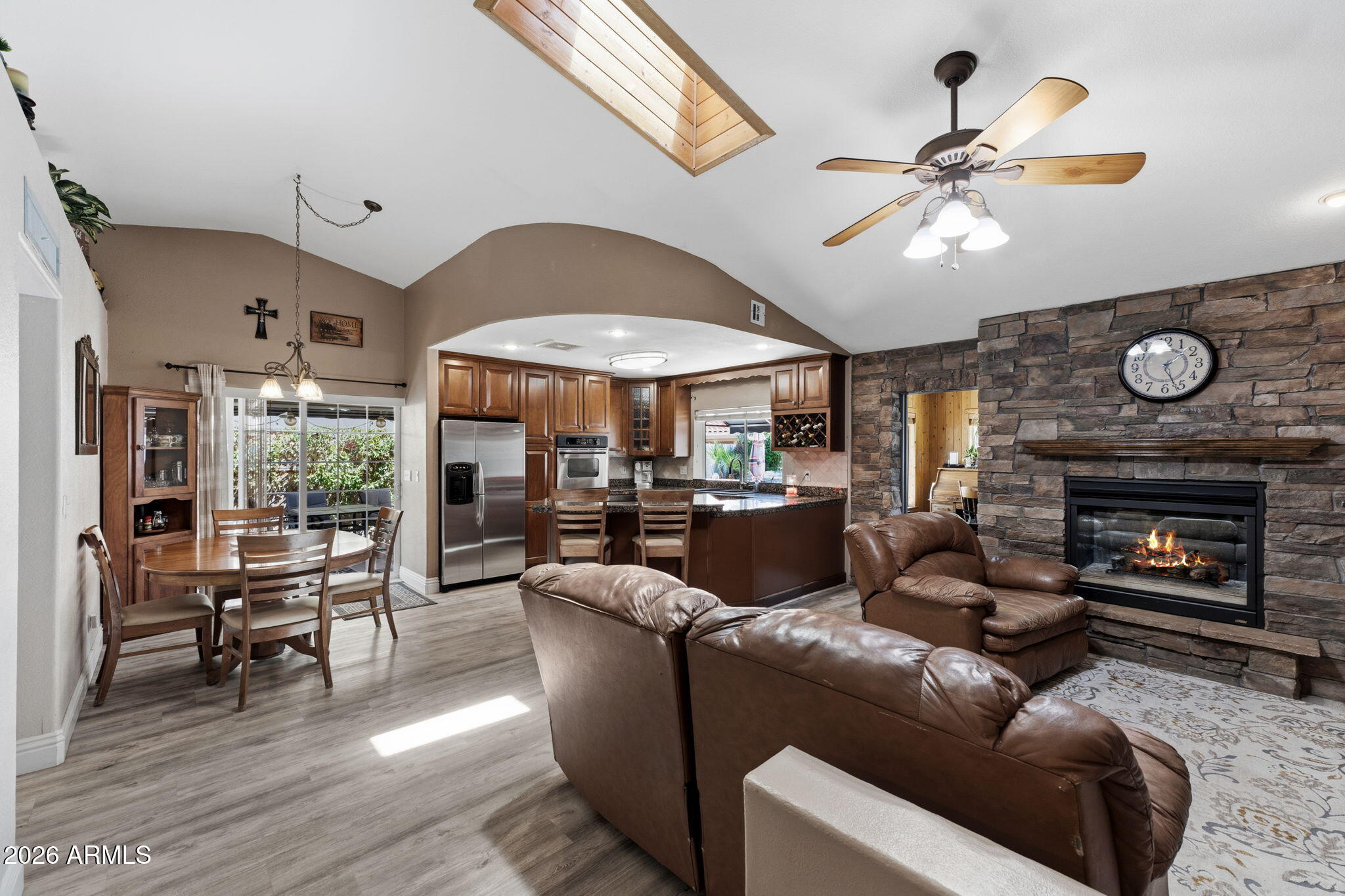 1839 E ANCHOR Drive