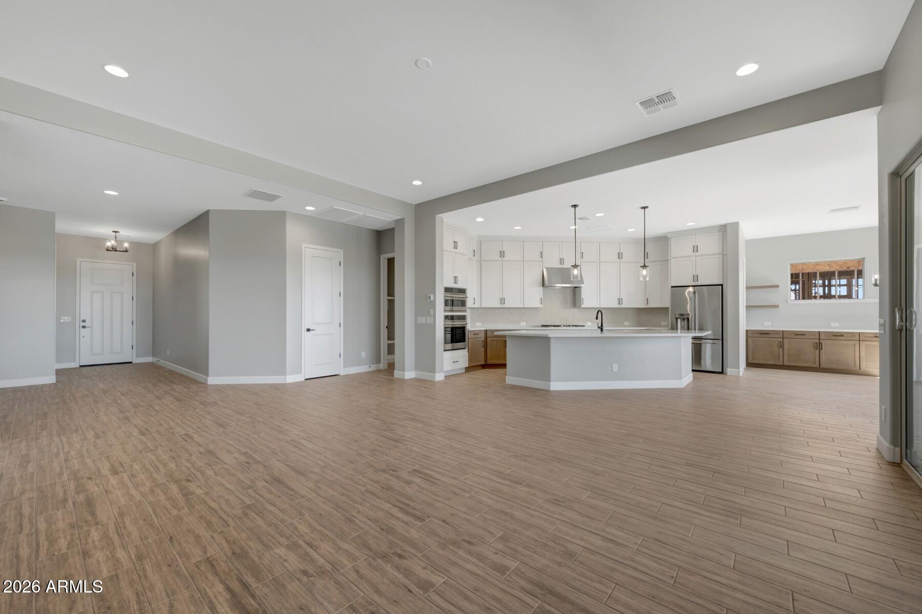 18921 W LAWRENCE Road