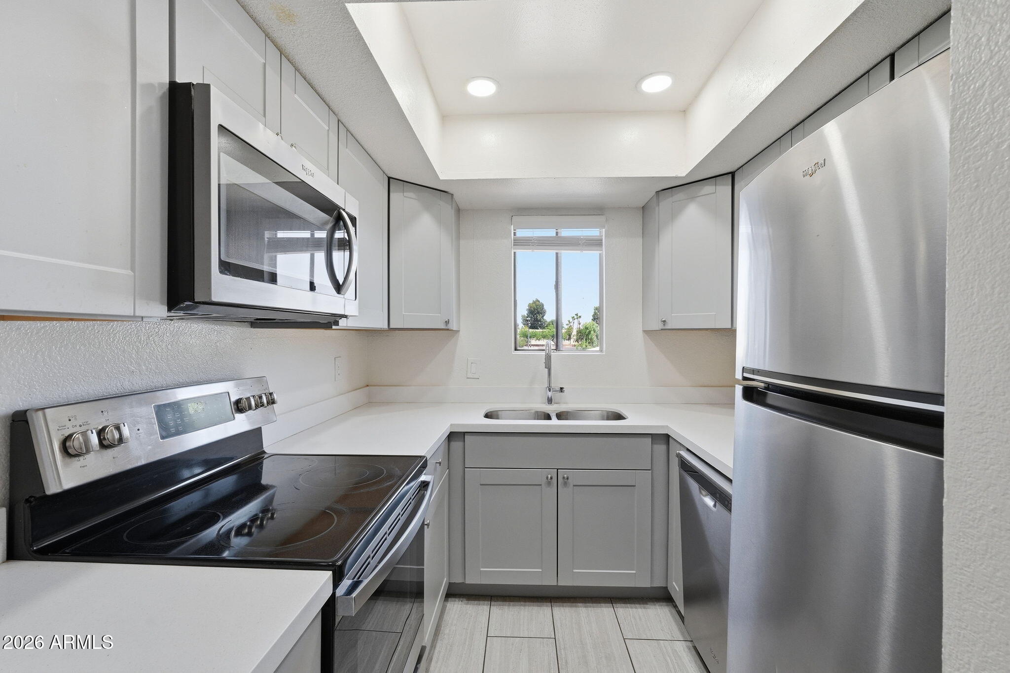 1215 E LEMON Street 217