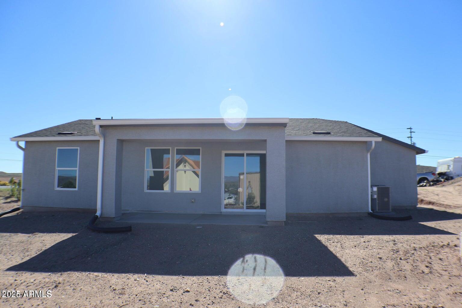 20050 E LAKESIDE Road