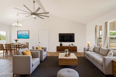 Featured picture for the property 6907098