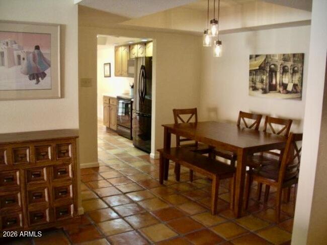 4303 E CACTUS Road 117