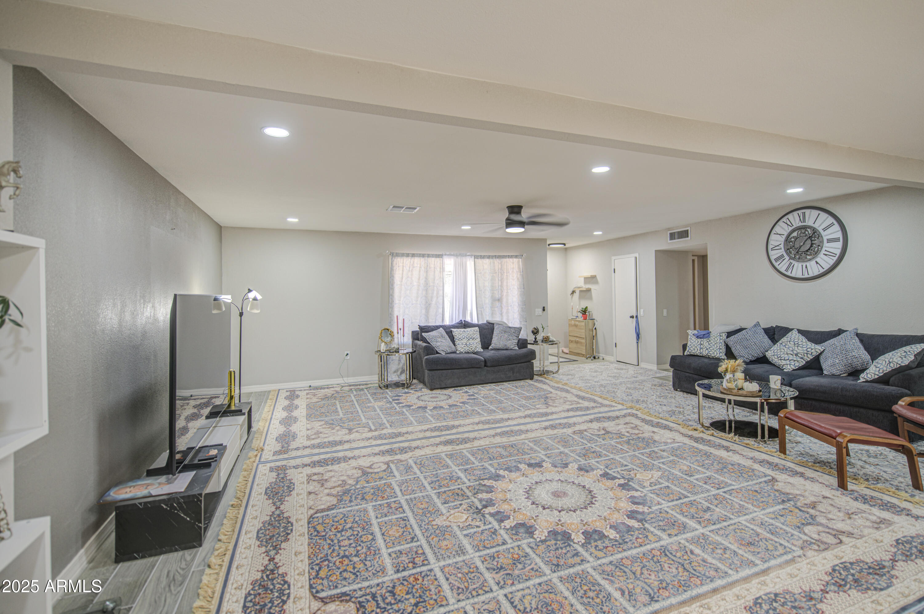 12511 W SKYLARK Drive