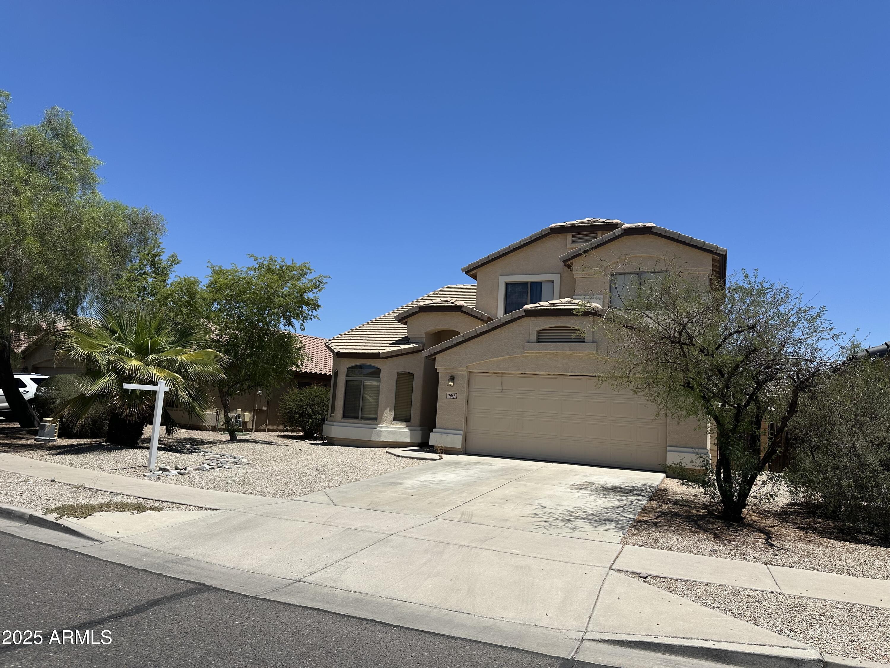 7817 S 46TH Drive