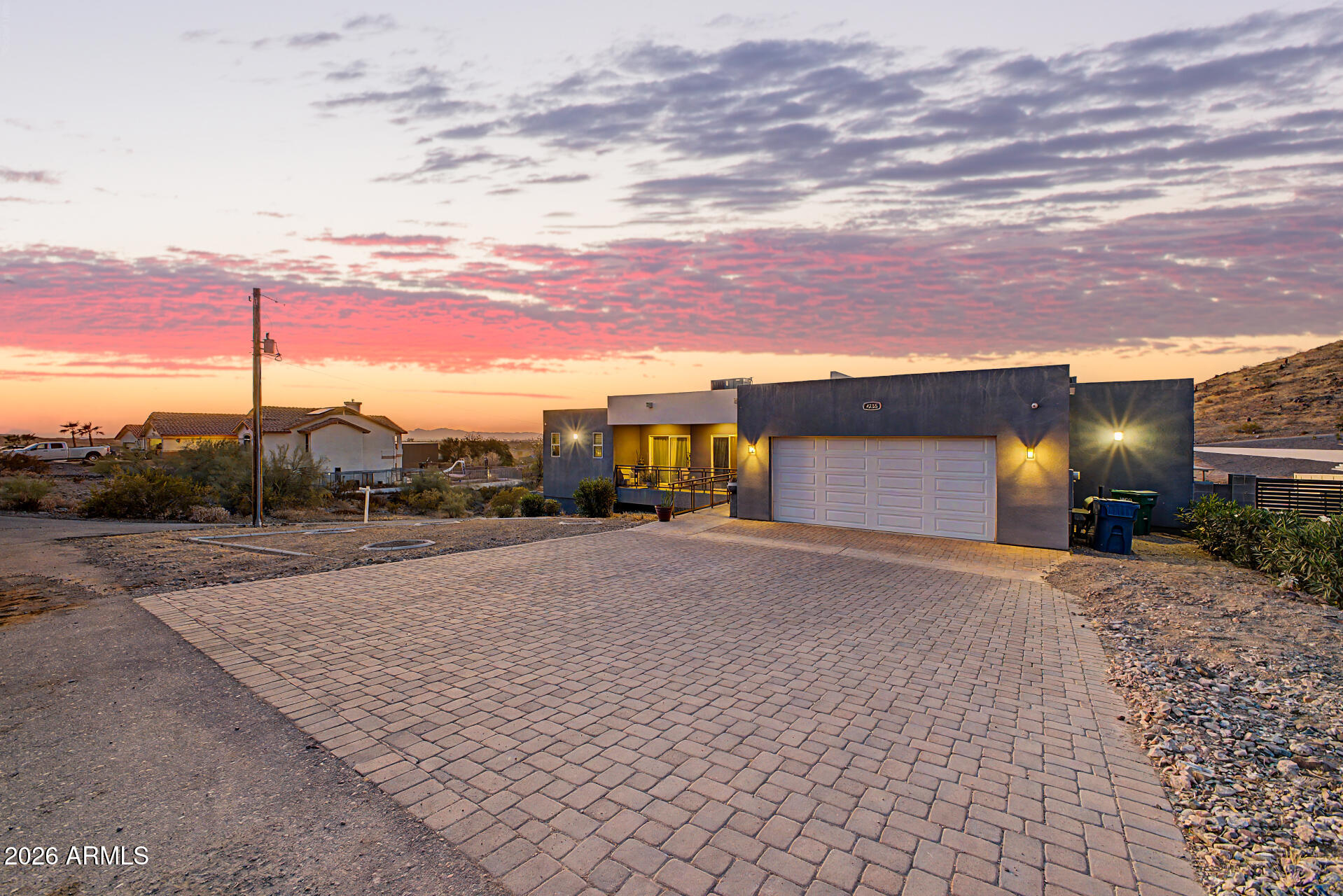 4236 W CETON Drive