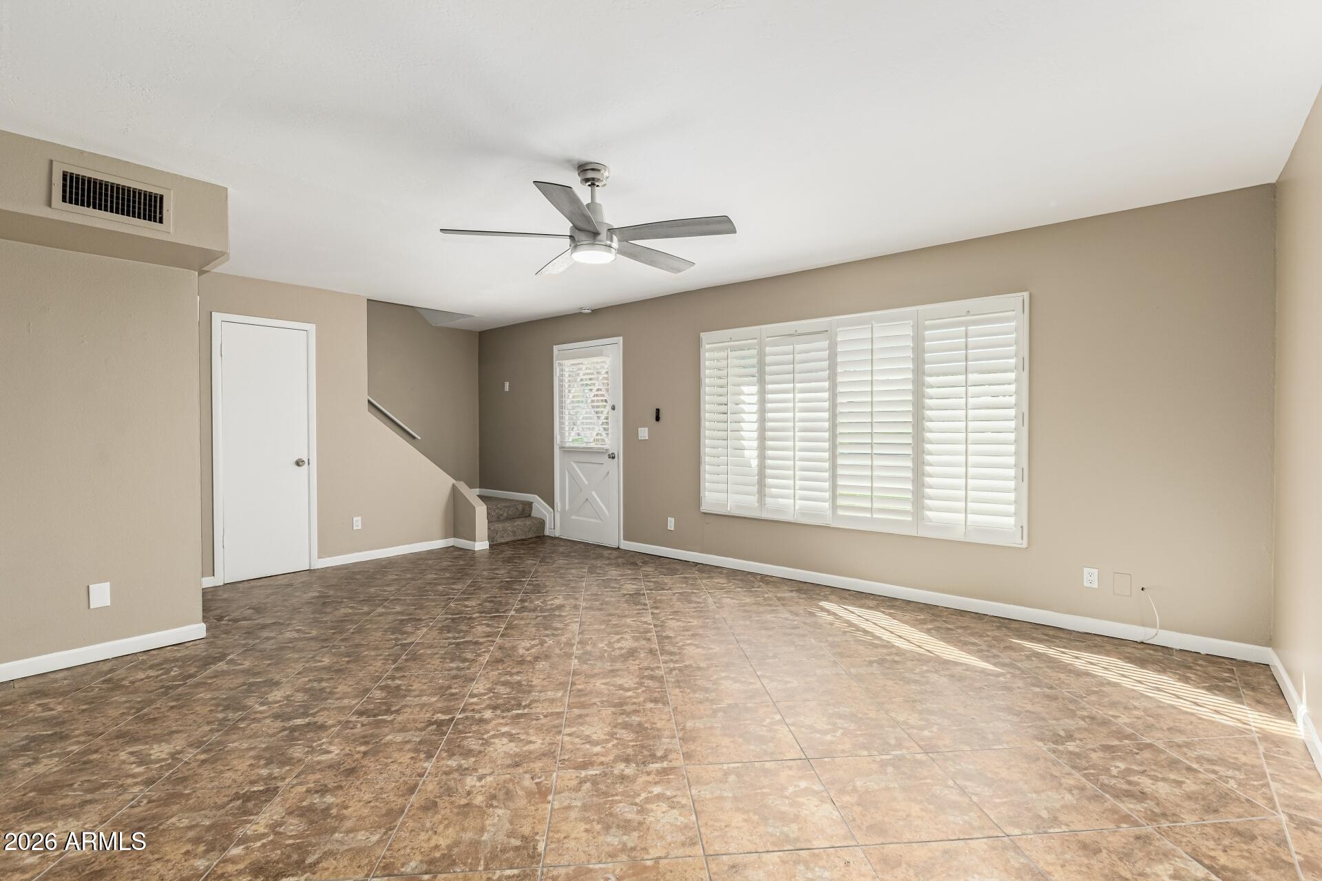 8538 E MCDONALD Drive