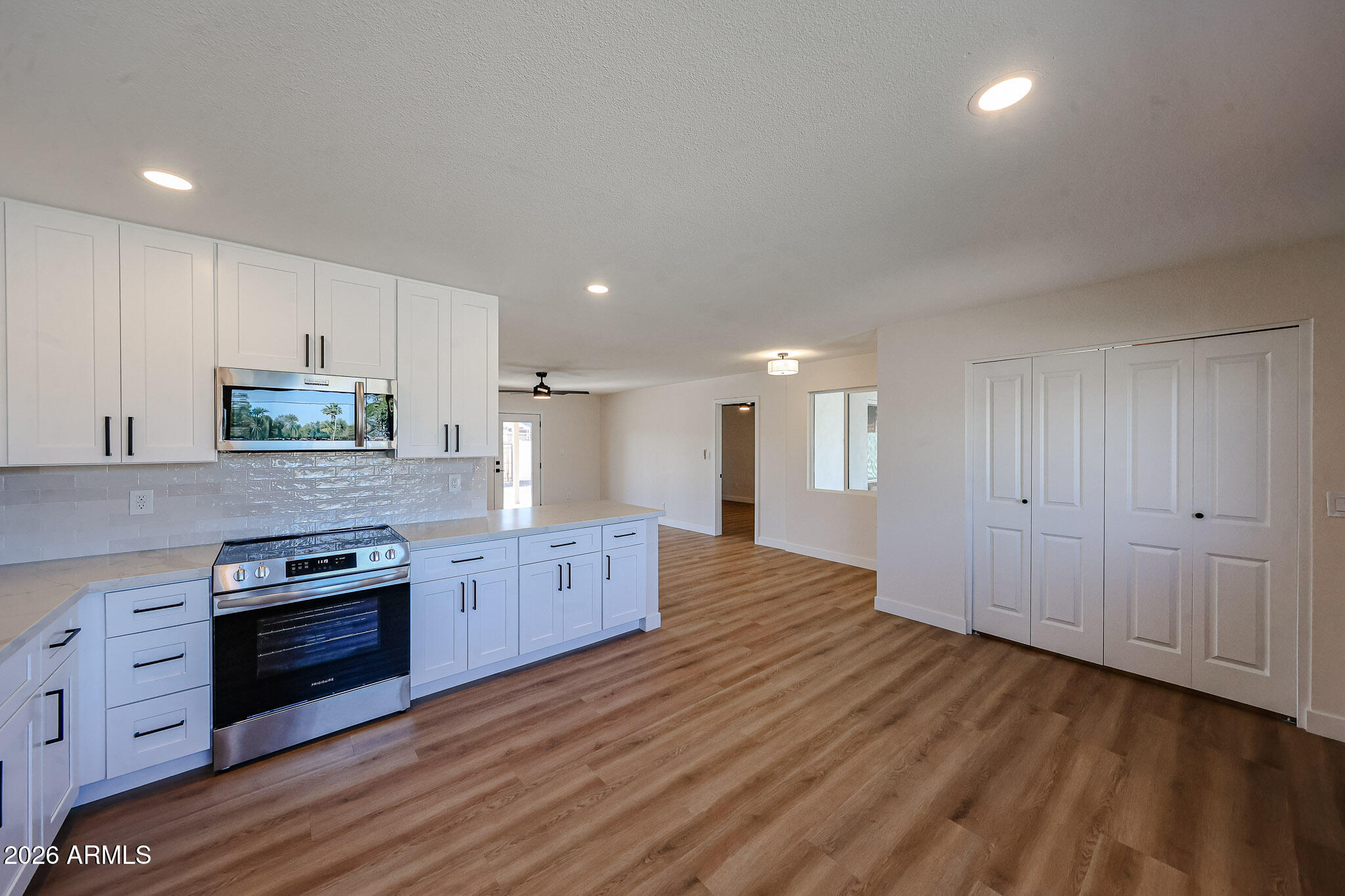 3337 W OCOTILLO Road