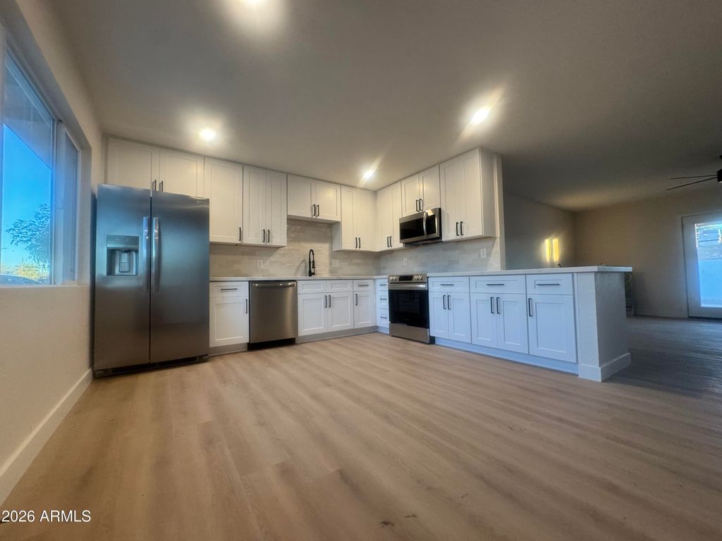 Photo of 3337 W Ocotillo Road, Phoenix, AZ 85017 (MLS # 6976517)