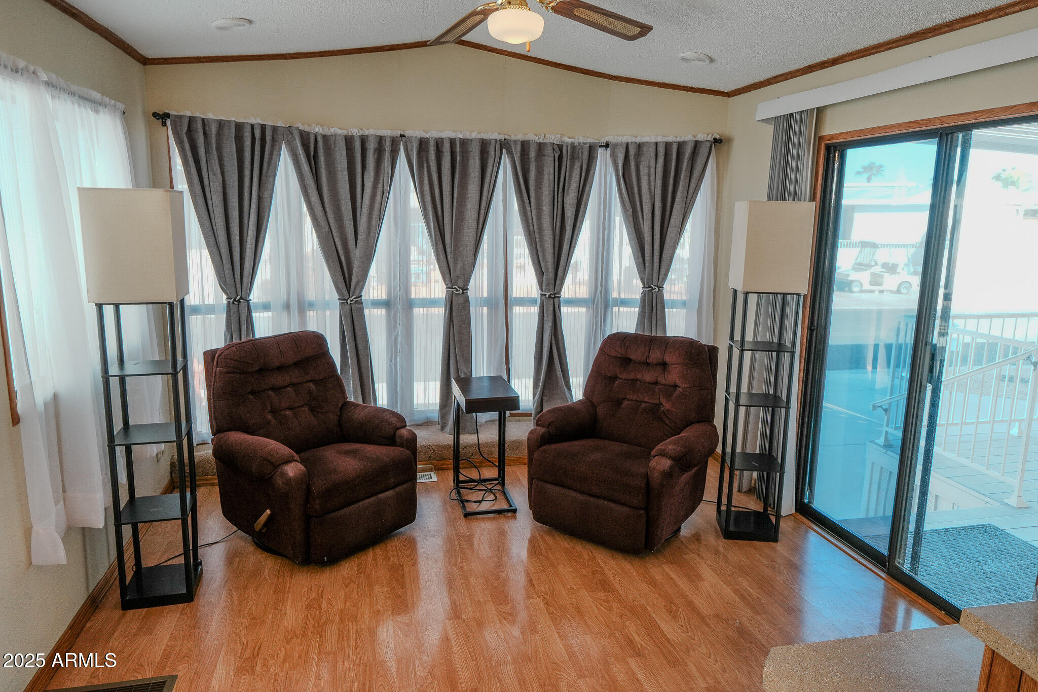 17200 W BELL Road 422