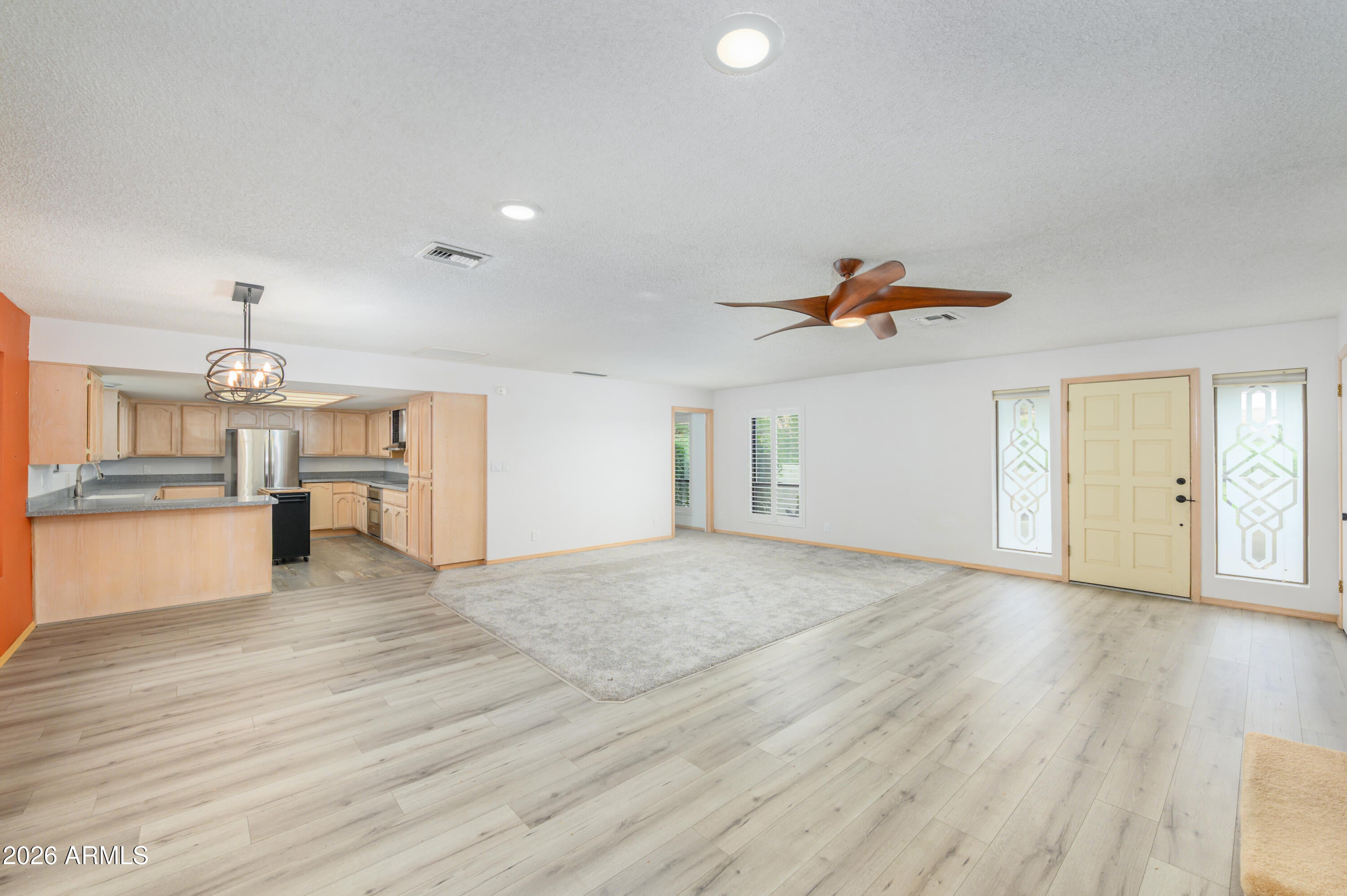 2005 S Deserama Circle