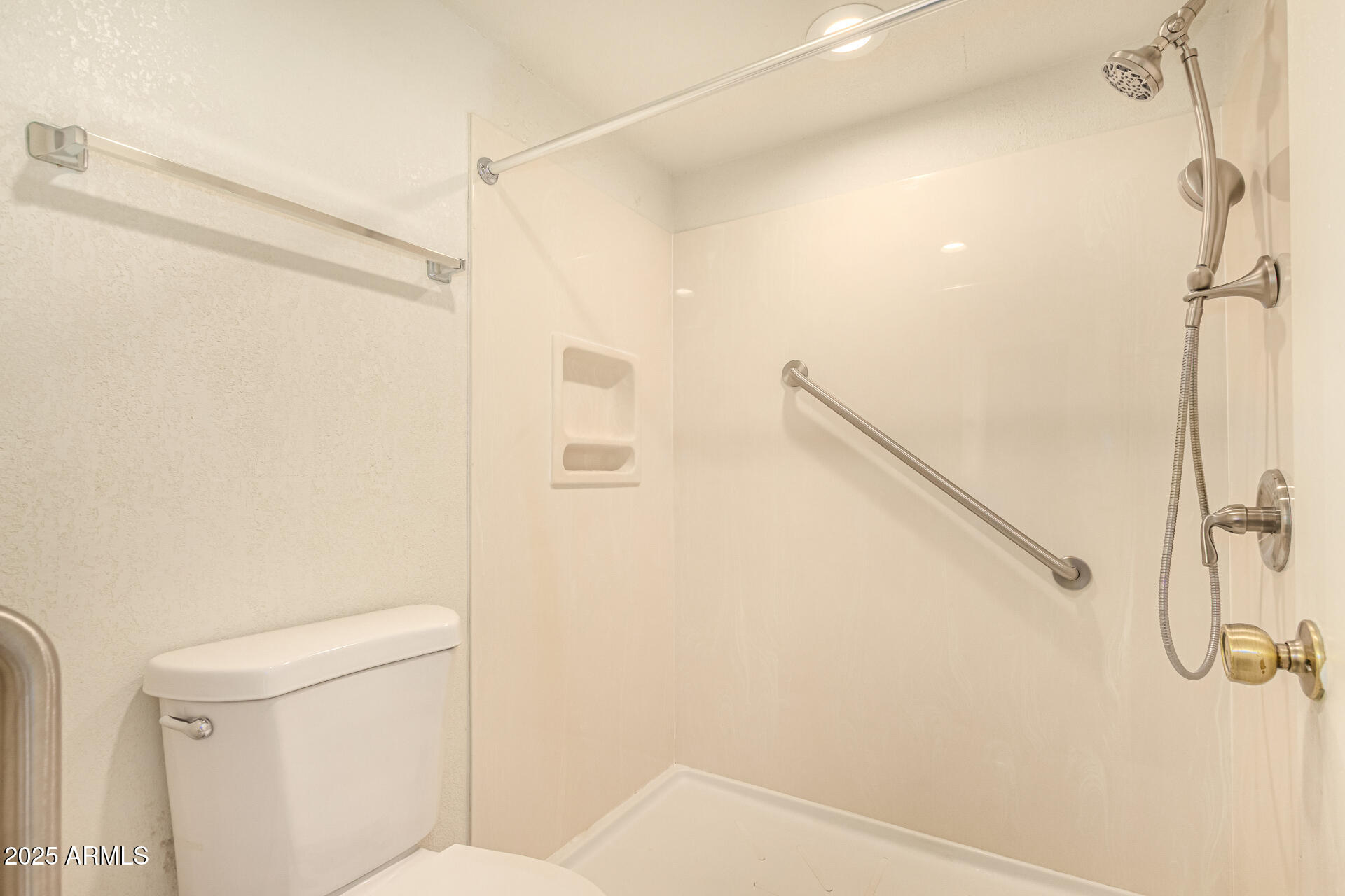 MARYLAND MANOR CONDOS PHASE 3 AMD UNIT 65-93 - Residential