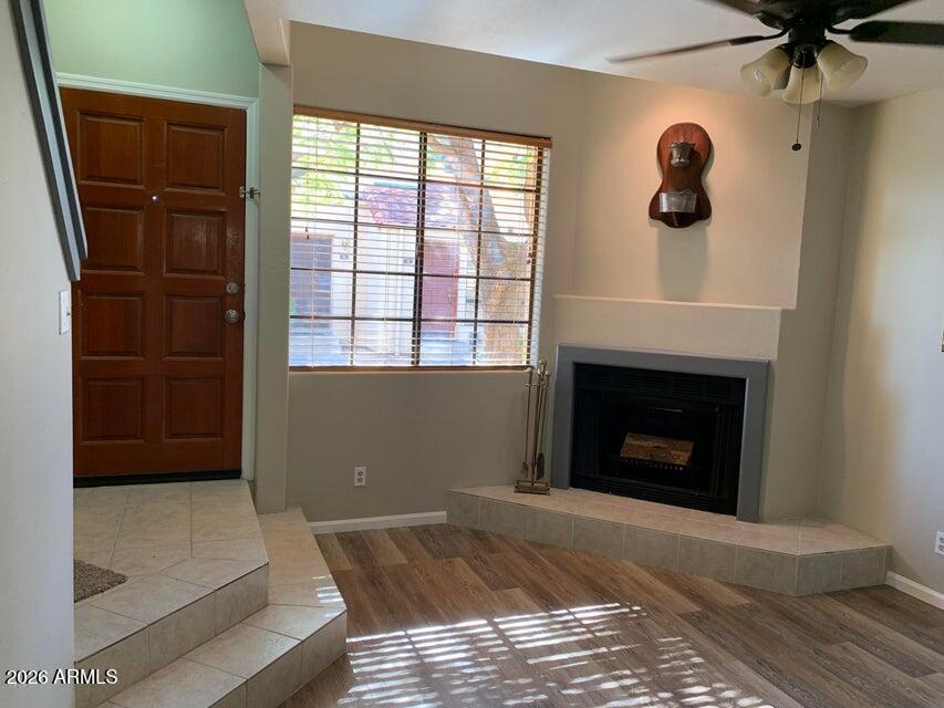 1025 E HIGHLAND Avenue 32