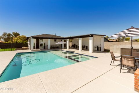 8822 W DEER VALLEY Road Peoria AZ 85382