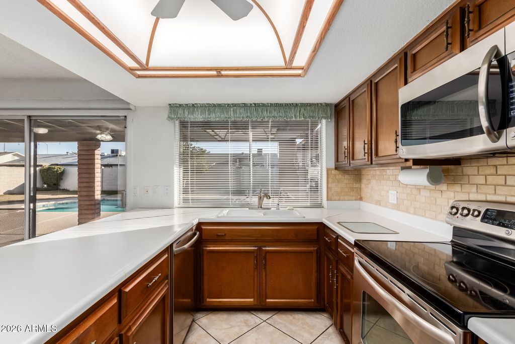 Photo of 1051 E Glade Avenue, Mesa, AZ 85204 (MLS # 6975822)