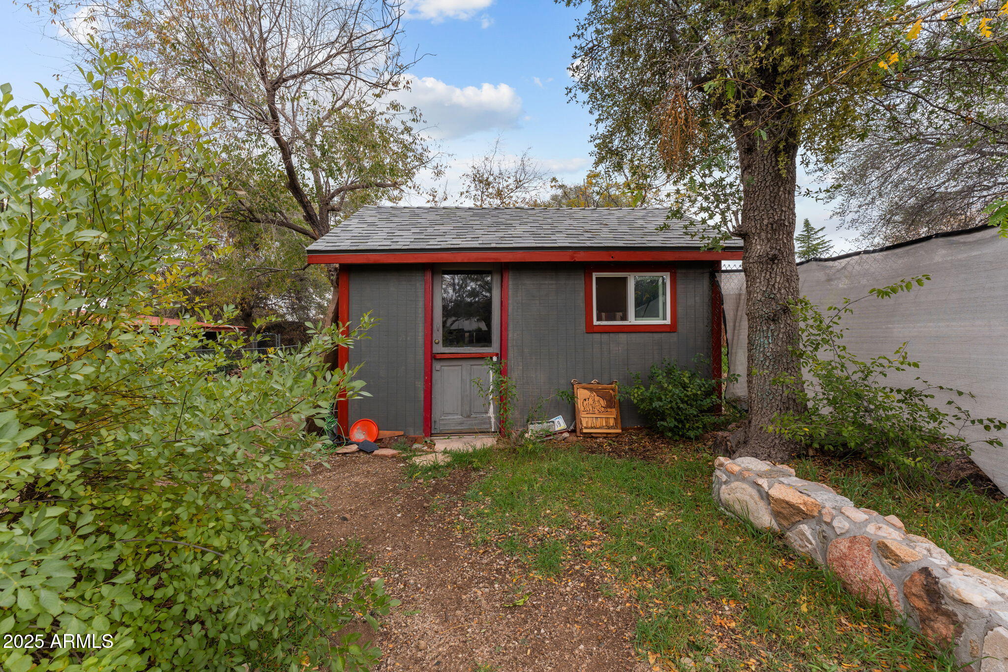 16610 W Walnut Drive