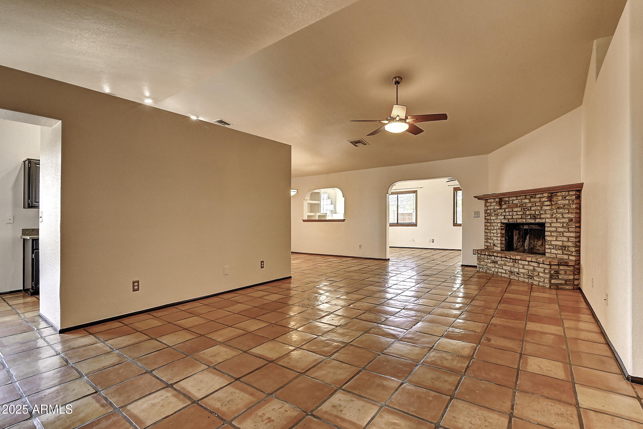 14004 N Sussex Place