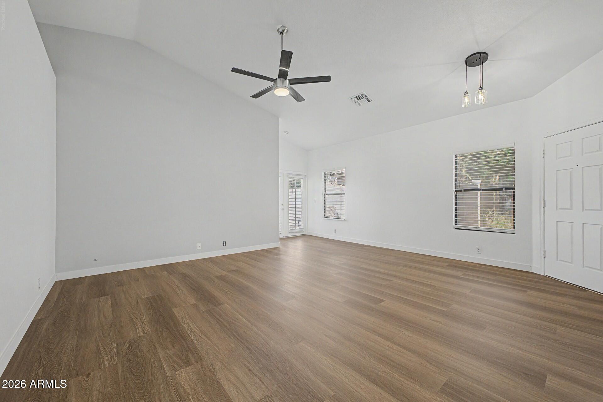 8868 W Laurel Lane