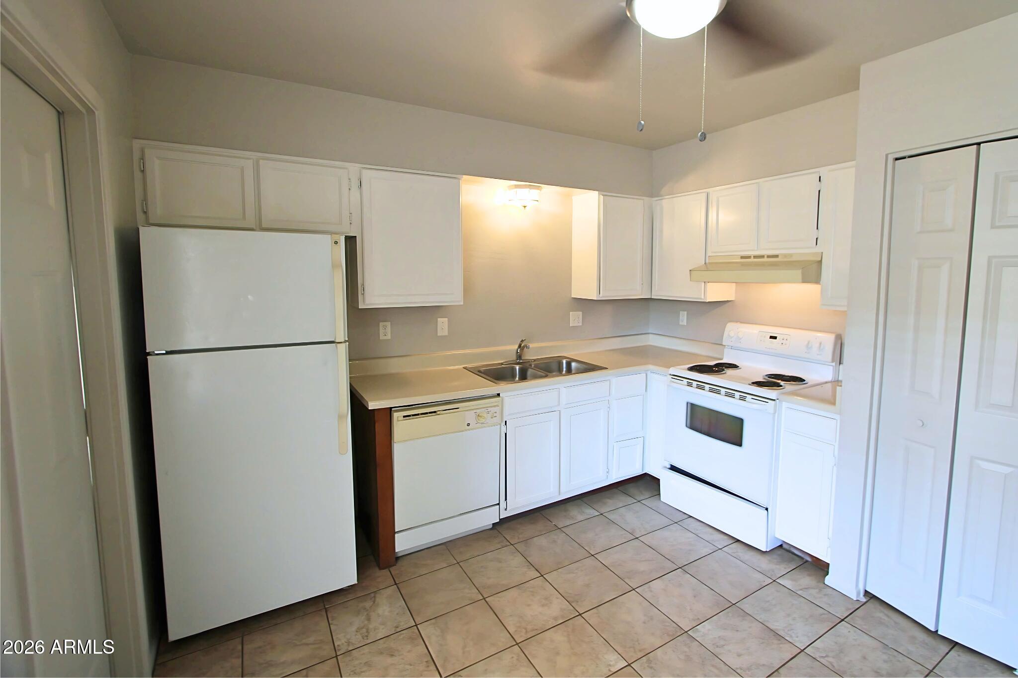 4704 E CABALLERO Street Apt 2