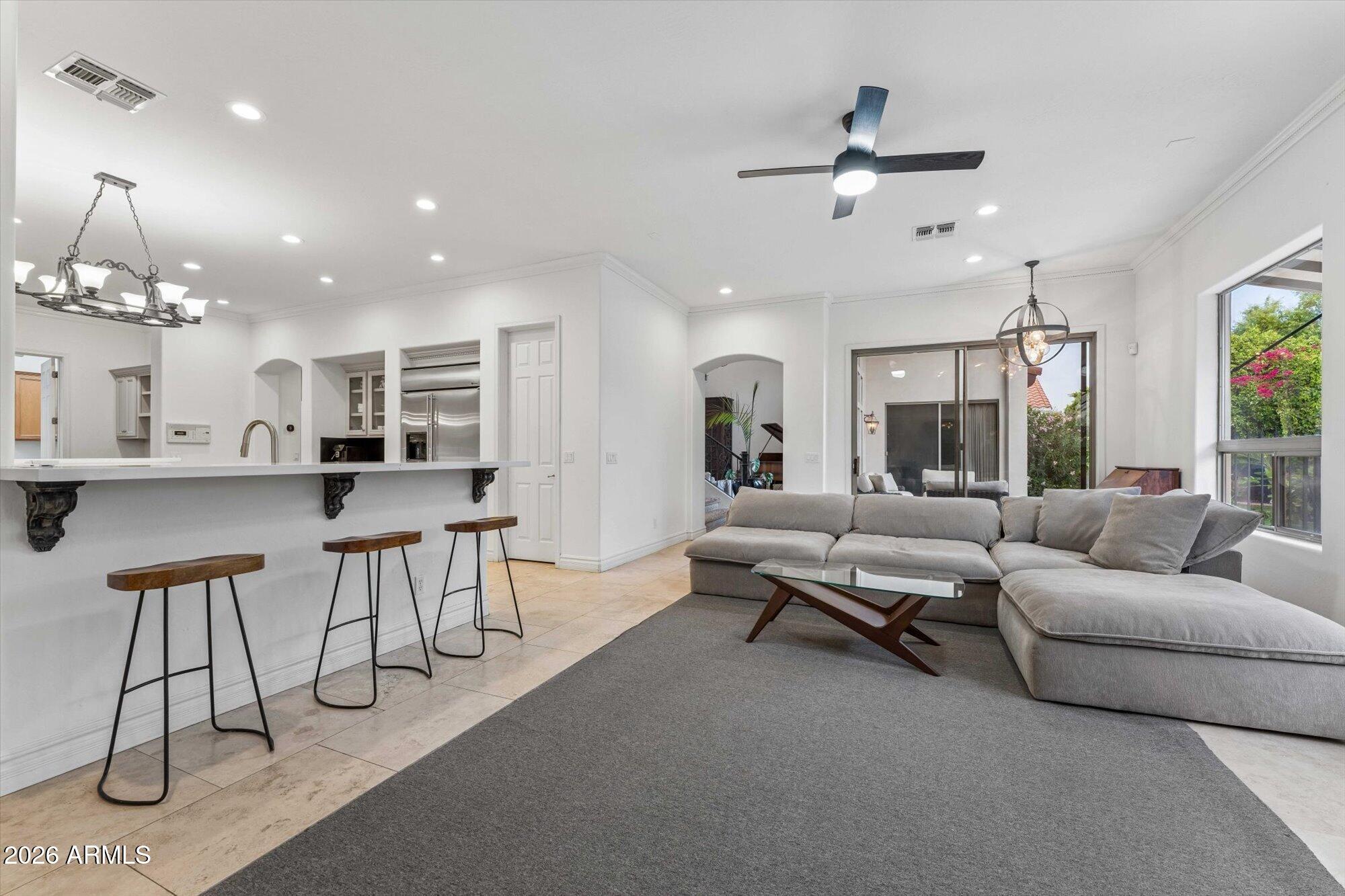 TRIANA - Residential