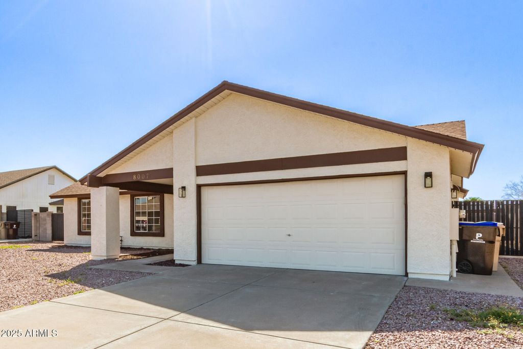 Photo of 8007 W Corrine Drive, Peoria, AZ 85381 (MLS # 6935297)