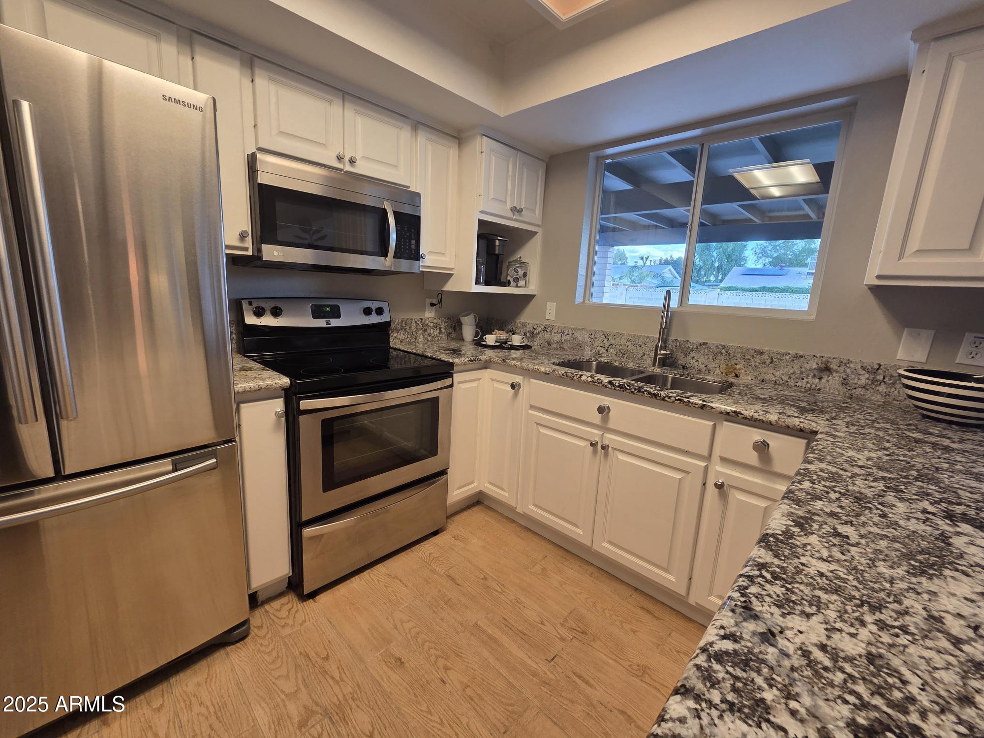 3941 E Cholla Street