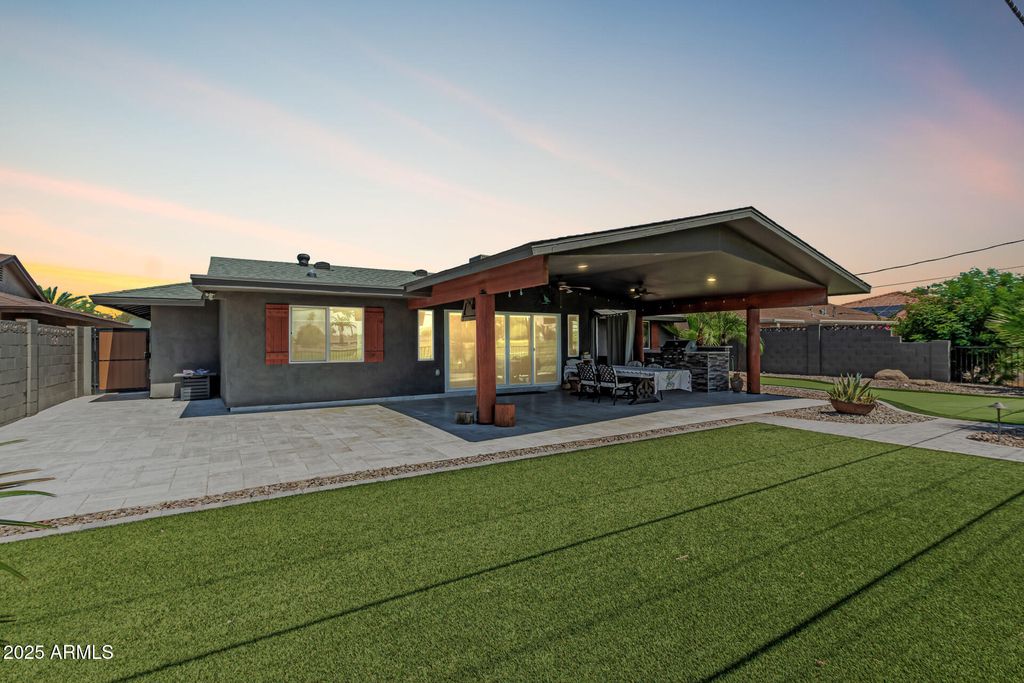 Photo of 10235 W Desert Hills Drive, Sun City, AZ 85351 (MLS # 6879054)