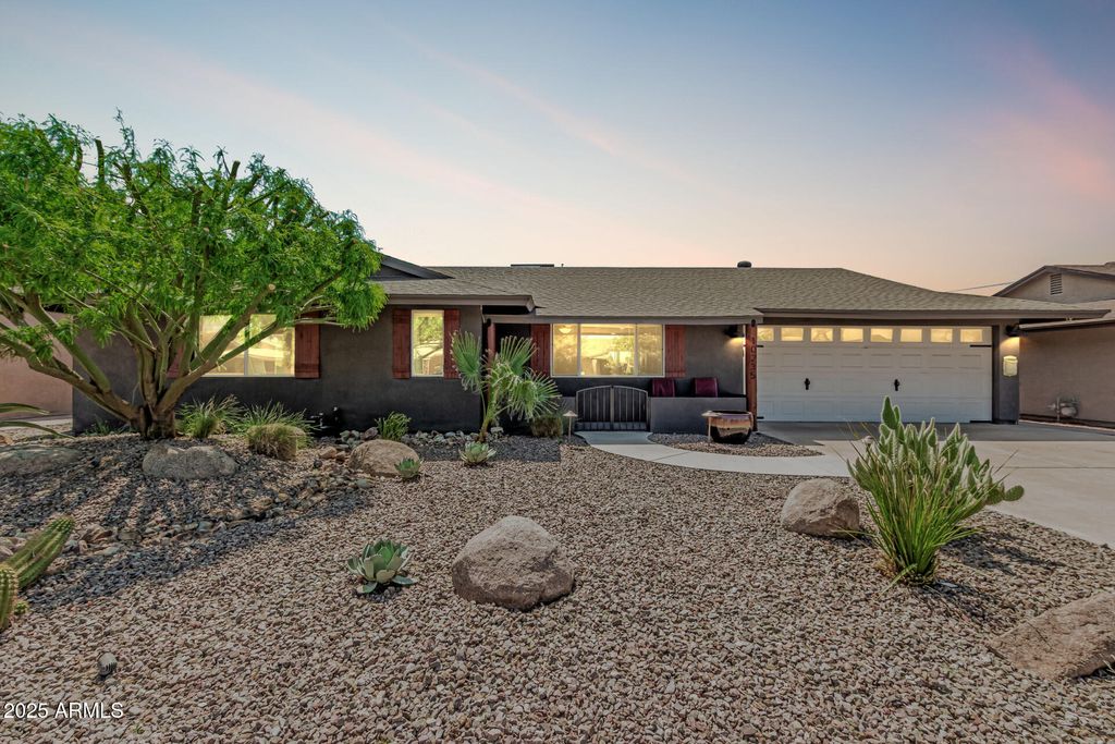Photo of 10235 W Desert Hills Drive, Sun City, AZ 85351 (MLS # 6879054)
