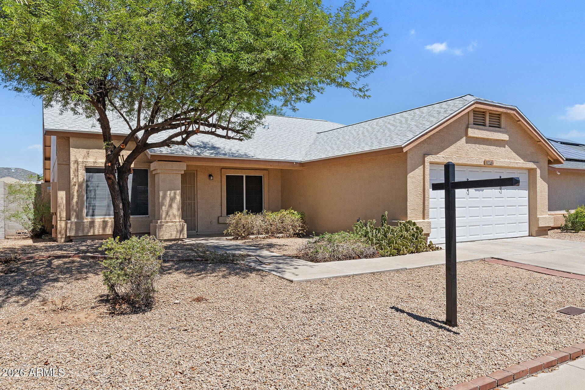 10248 W MEDLOCK Drive