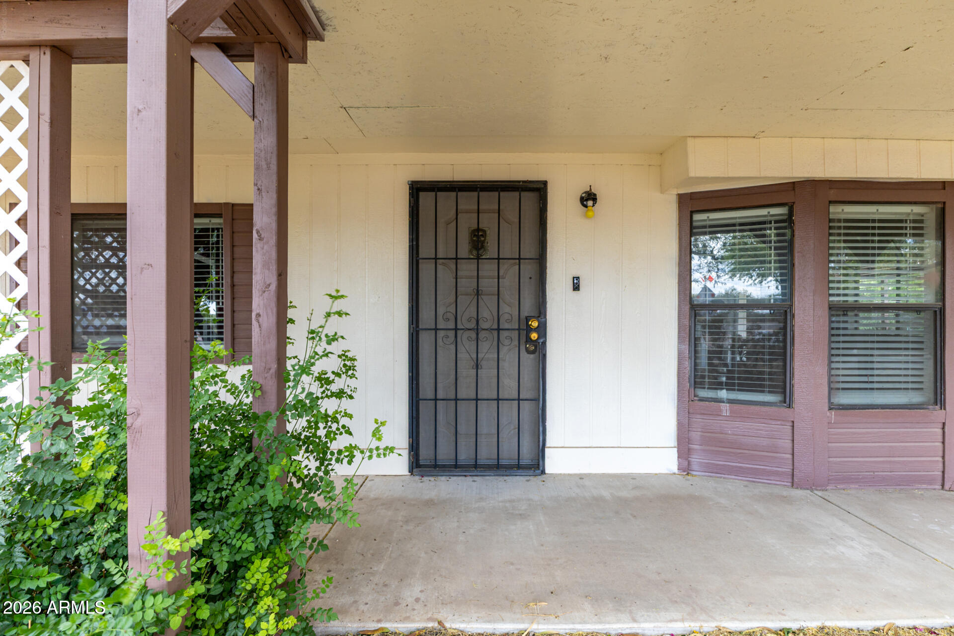 288 W ORO VIEJO Drive