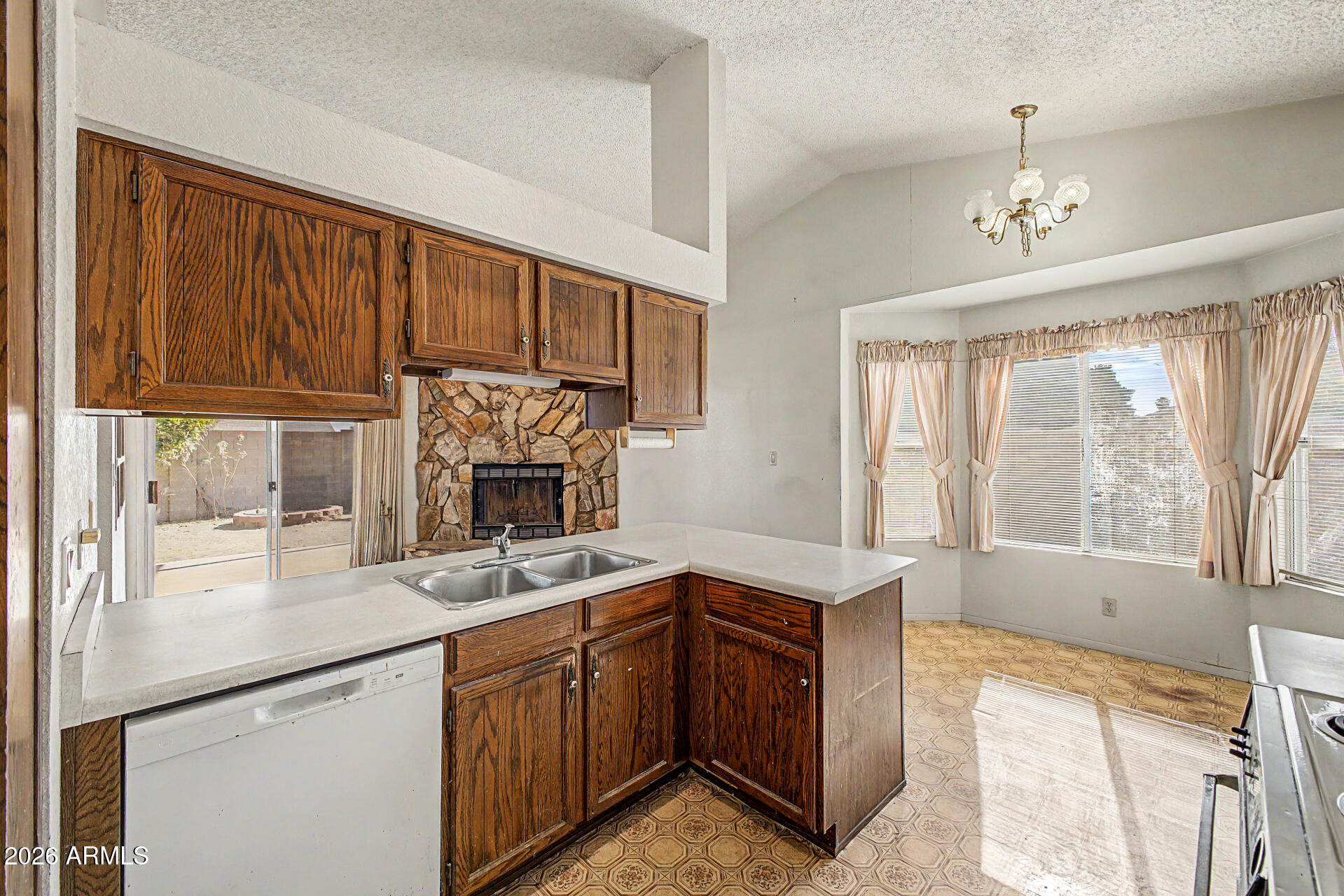 6245 E PRINCESS Drive