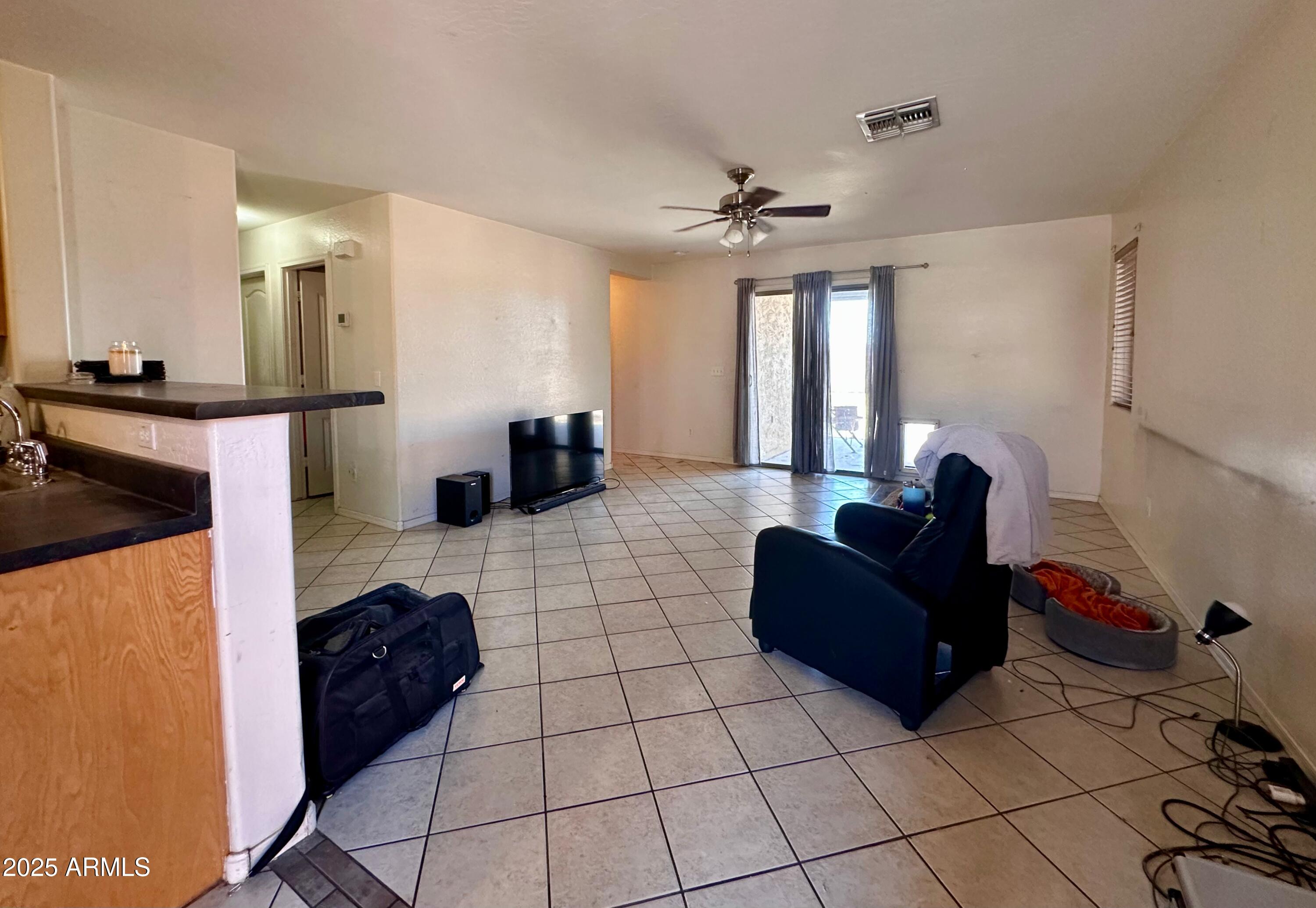 25659 W SATELLITE Lane W