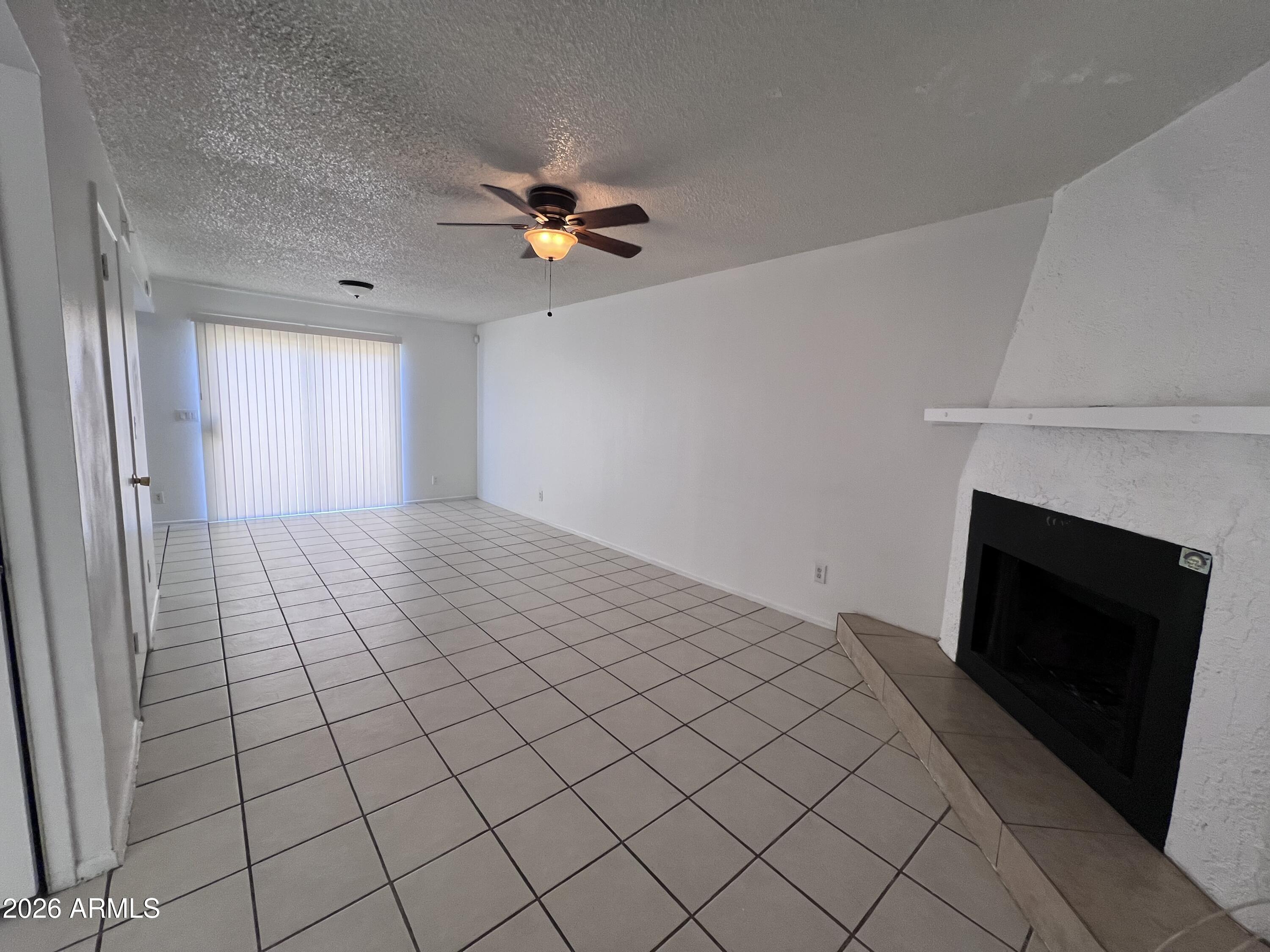 15601 N 27TH Street 18